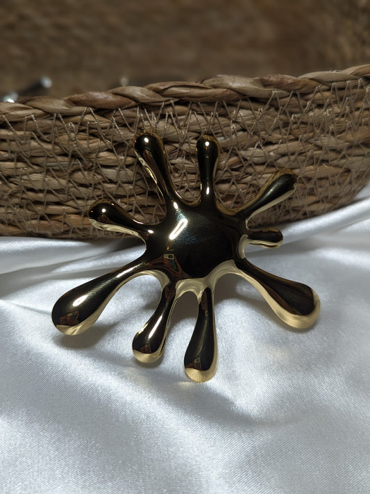 Chunky Brooch 1 Golden