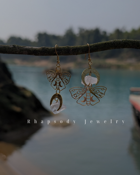Moth Drop earrings white stone
