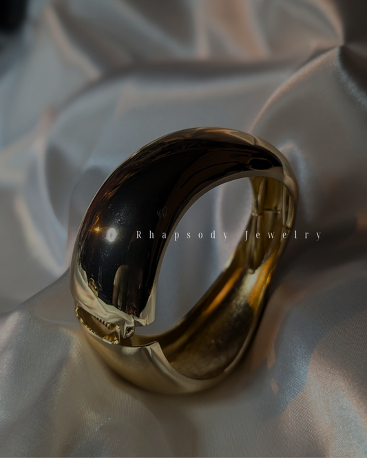 Chunky cuff Bangle medium
