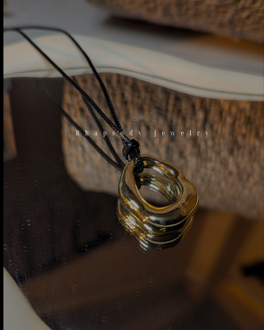 Chunky Pendent