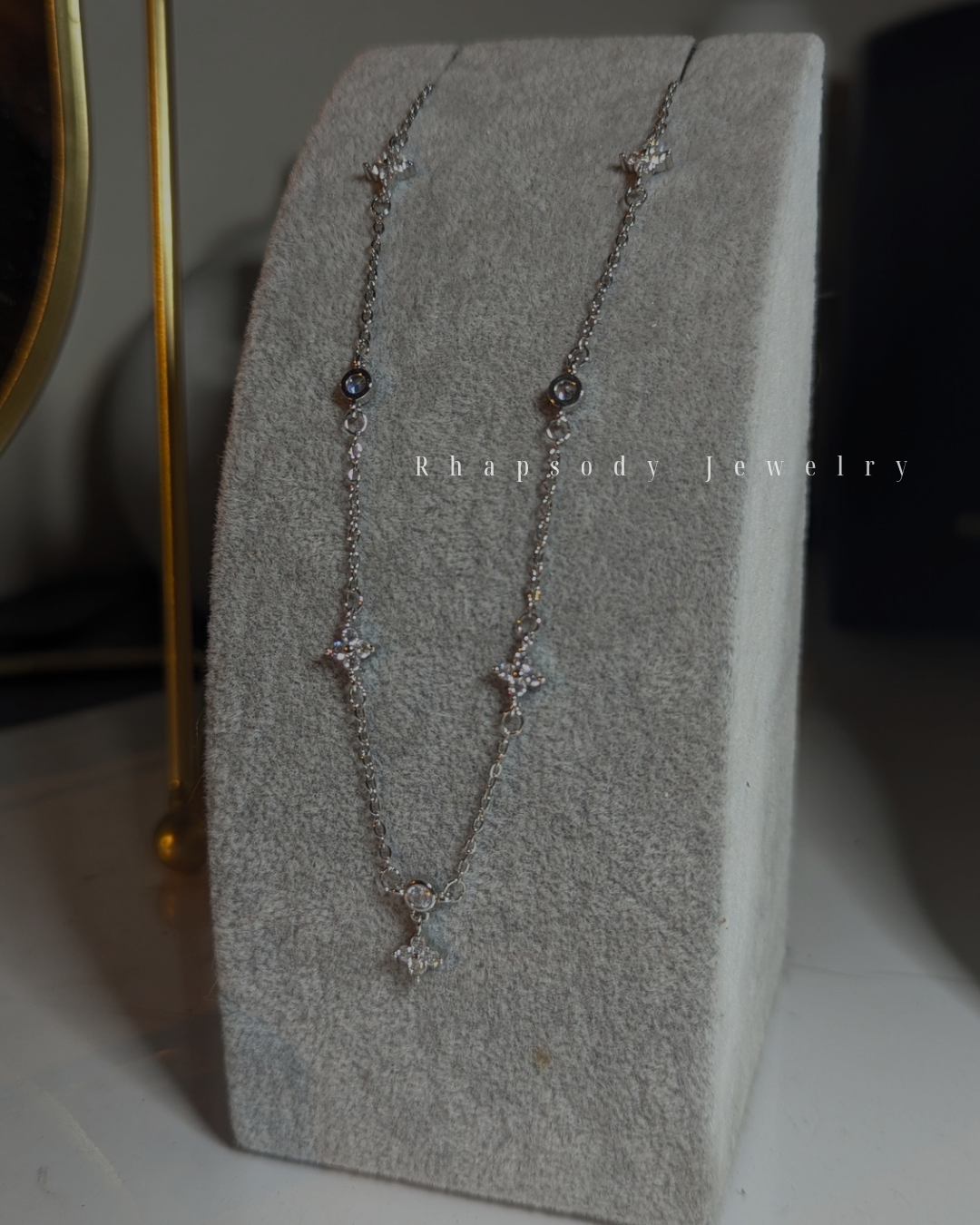 The Dainty SILVER