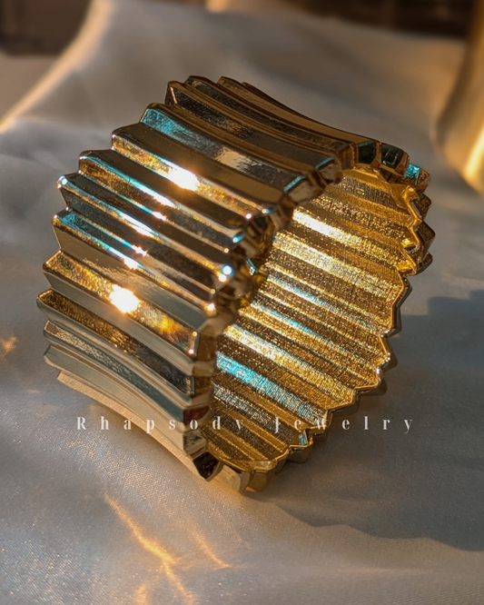 Eve bangle cuff